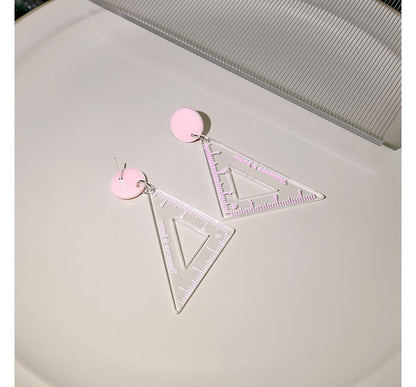 Cutout Triangle Ruler Earring