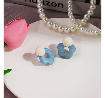 Flower Resin Earring