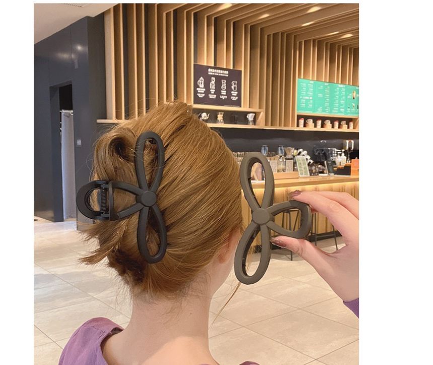 Matte Acrylic Hair Clamp