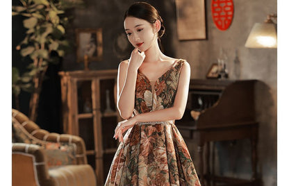Sleeveless Floral A-Line Evening Gown