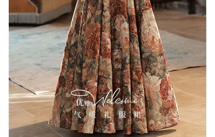 Sleeveless Floral A-Line Evening Gown