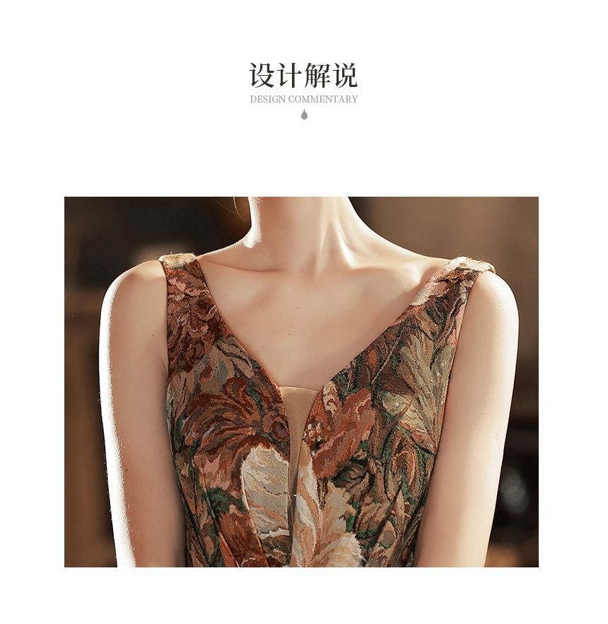 Sleeveless Floral A-Line Evening Gown