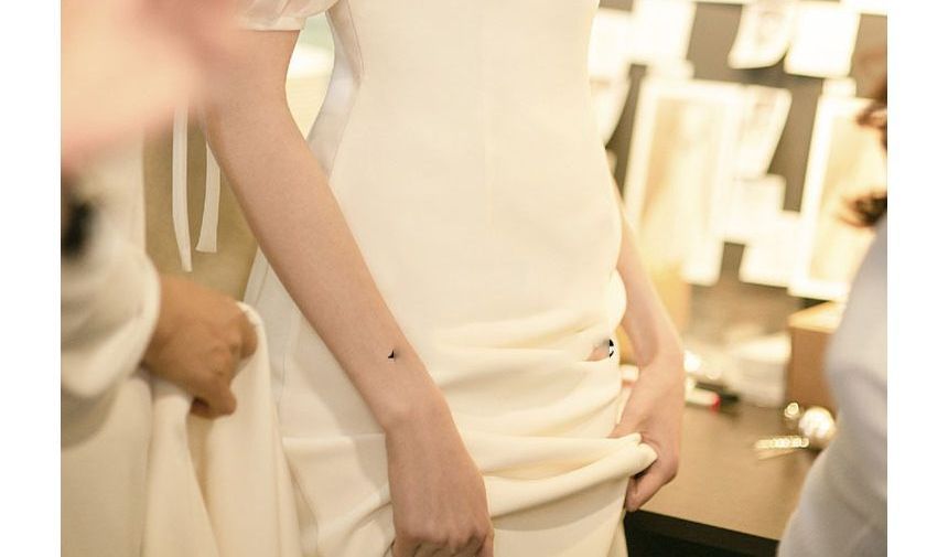 Puff-Sleeve Square Neck Plain Mermaid Wedding Gown