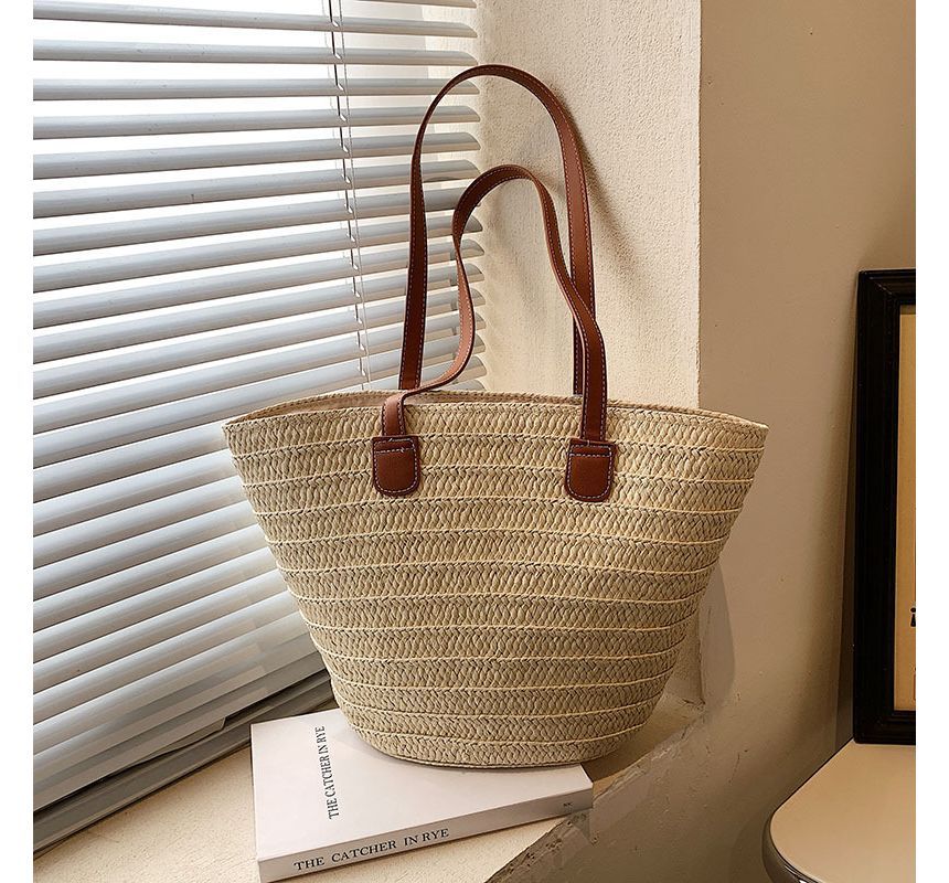 Straw Basket Shoulder Bag