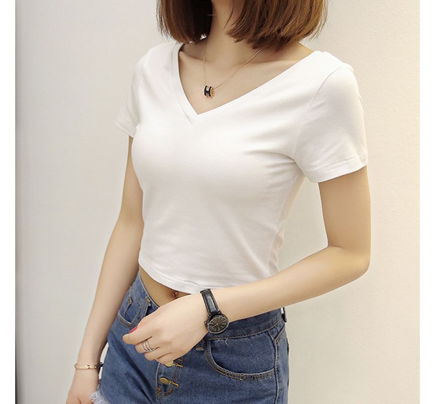 Short-Sleeve V-Neck Plain Cropped T-Shirt