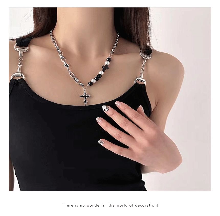 Cross Pendant Faux Pearl Alloy Necklace