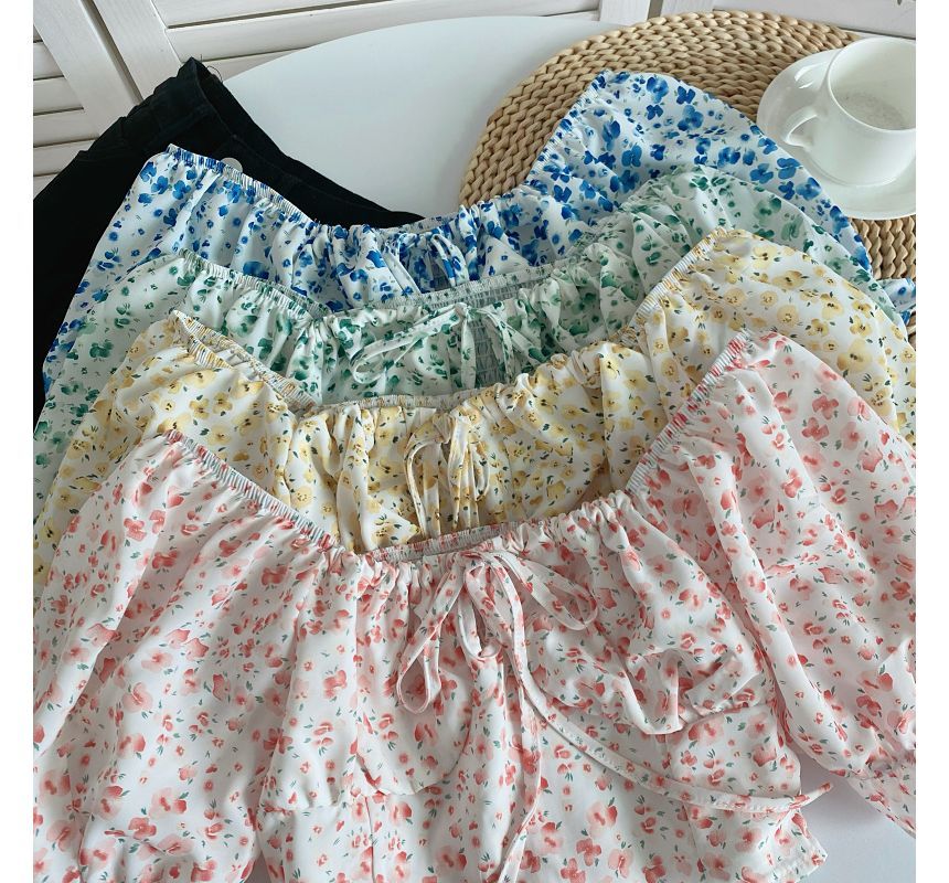 Schulterfreie Crop-Bluse mit Puffärmeln