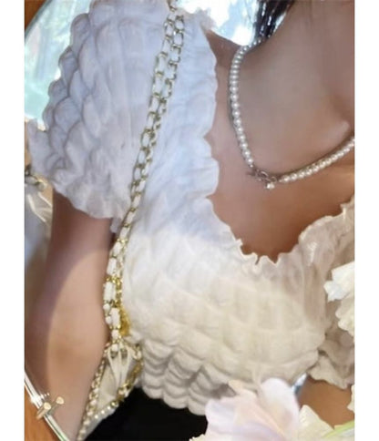 Kurzärmliges, schulterfreies, schlichtes, gerüschtes Oberteil