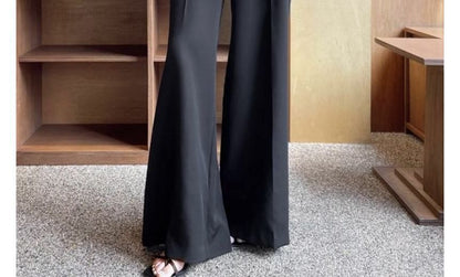 Kurzärmliges, schulterfreies, schlichtes, gerüschtes Oberteil