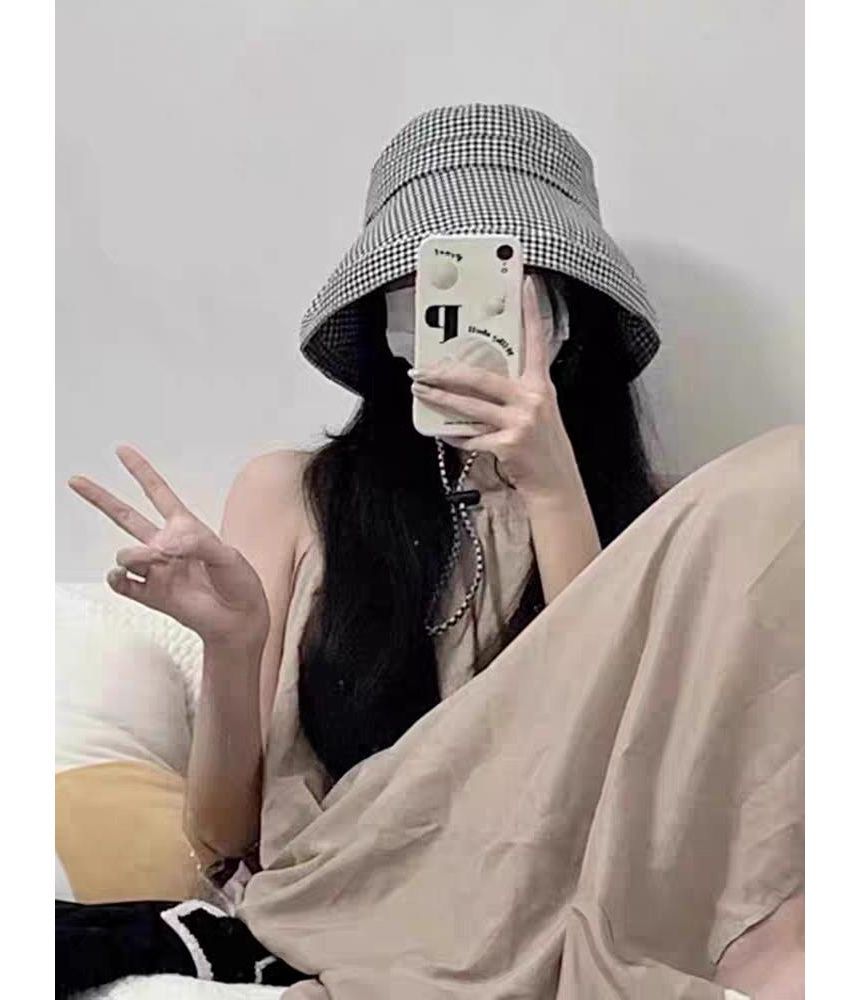 Houndstooth Bucket Hat