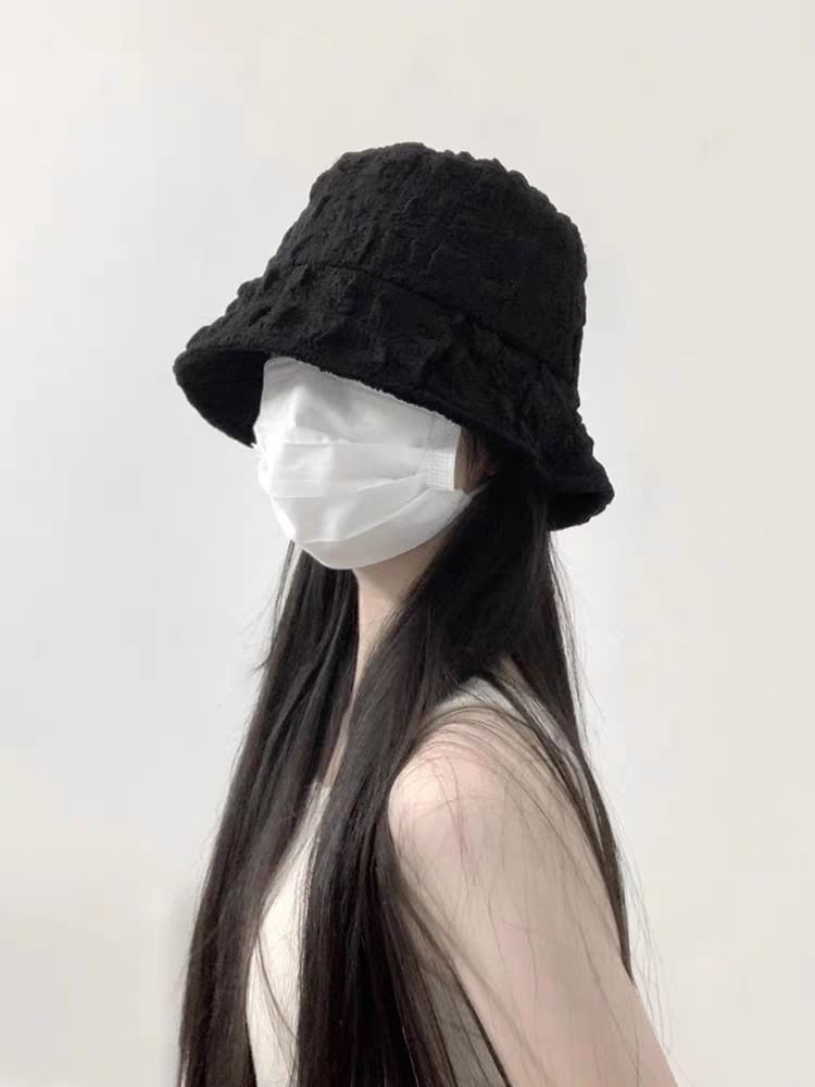 Plain Puffed Bucket Hat
