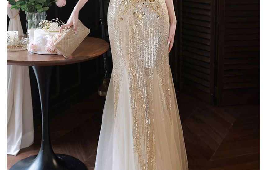 Cold Shoulder Glitter Sheath Evening Dress