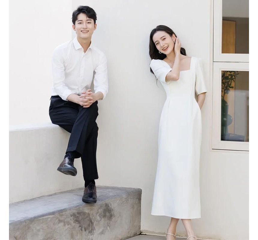 Short-Sleeve Square Neck Plain Sheath Wedding Dress