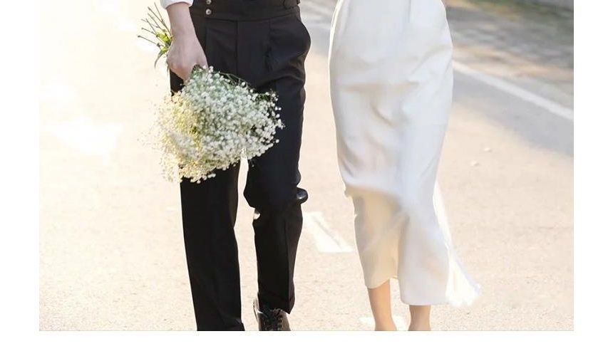 Short-Sleeve Square Neck Plain Sheath Wedding Dress