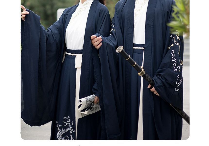 Couple Matching Traditional Chinese Costume Embroidered Cape / Long