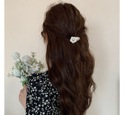 Floral Acrylic Hair Clip