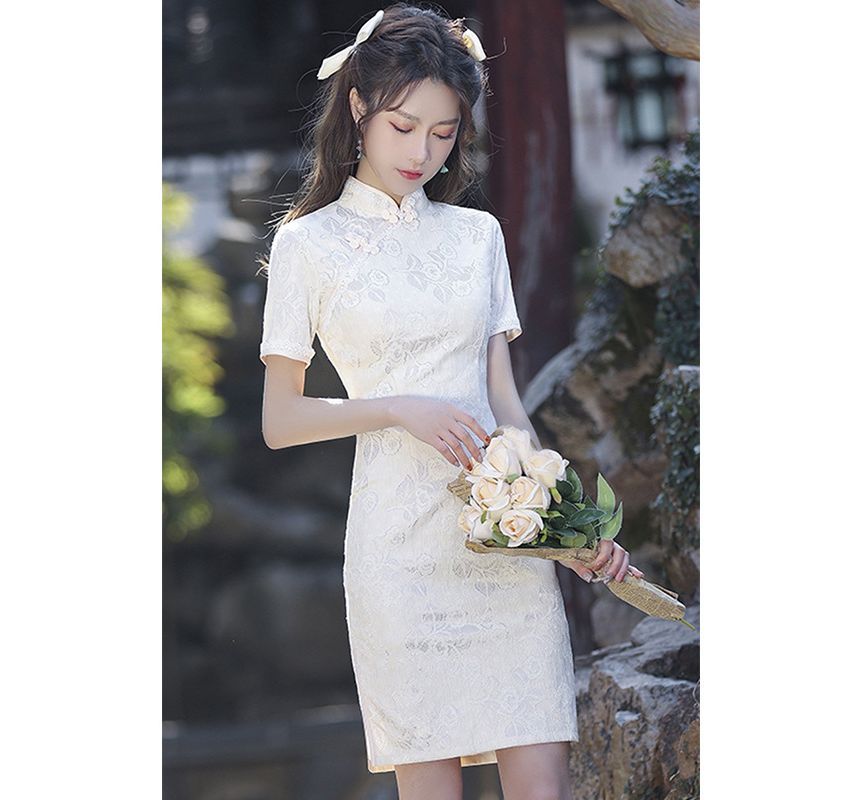 Short-Sleeve Floral Mini Qipao