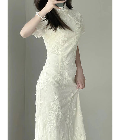 Short-Sleeve Floral Lace Qipao