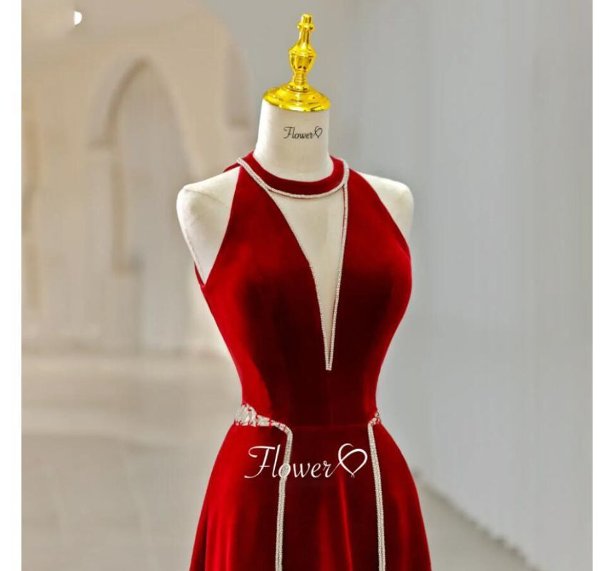 Sleeveless Crew Neck Plain Cutout Rhinestone Velvet A-Line Evening Gown