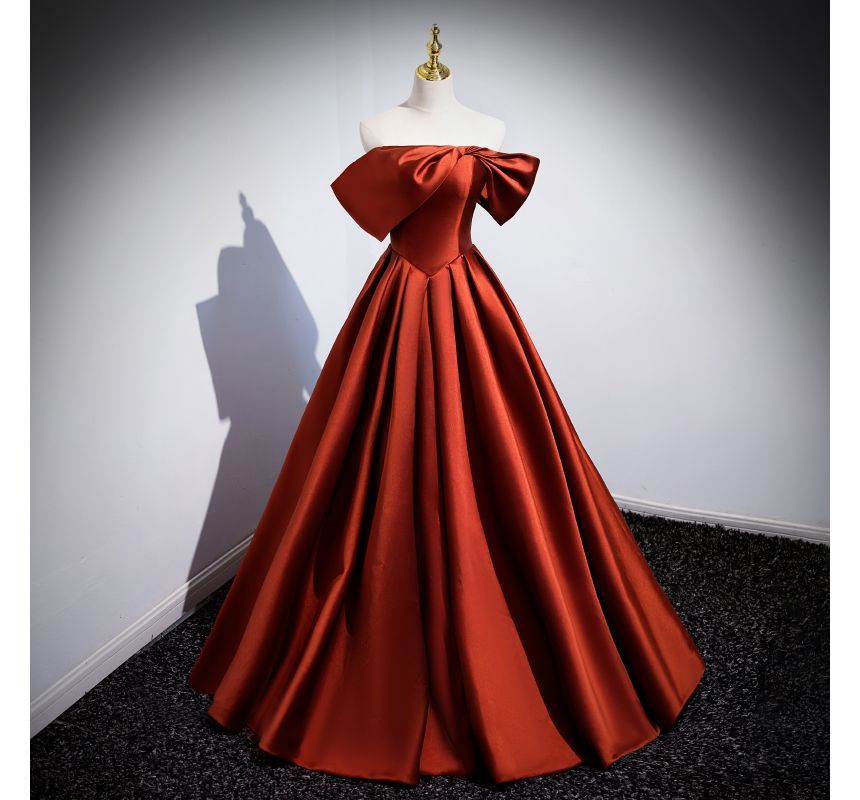 Short-Sleeve Pleated Evening Shoulder A-Line Plain Gown Off Satin