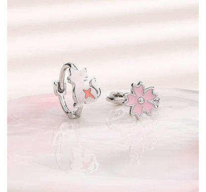 Asymmetrical Cat Huggie Earring