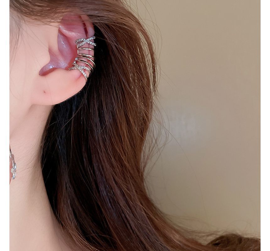 Layered Alloy Cuff Earring