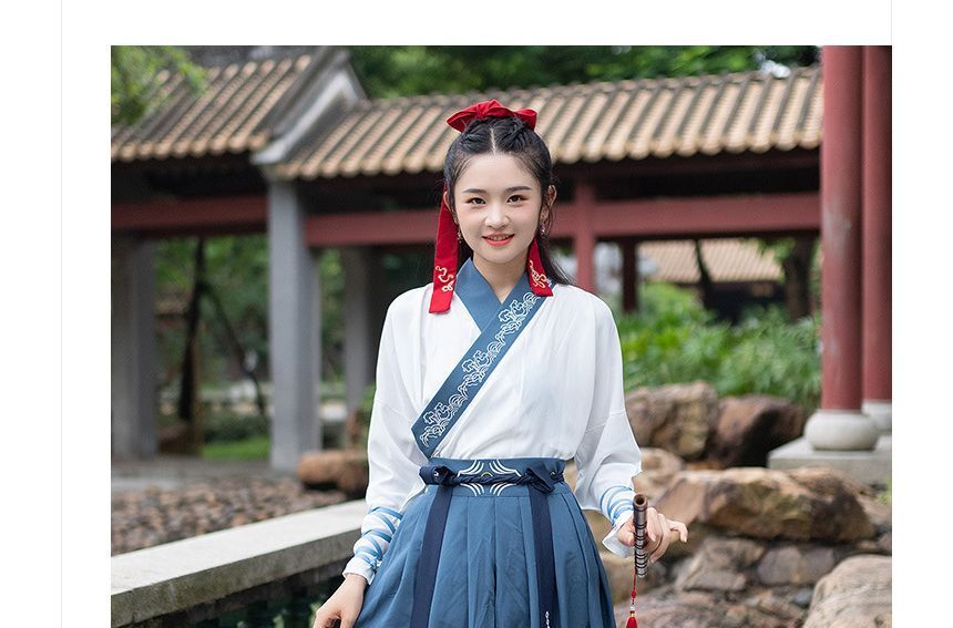 Fish Embroidered Hanfu Costume Set