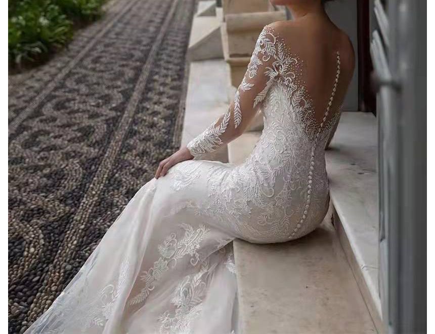 Long-Sleeve Lace Mermaid Wedding Gown