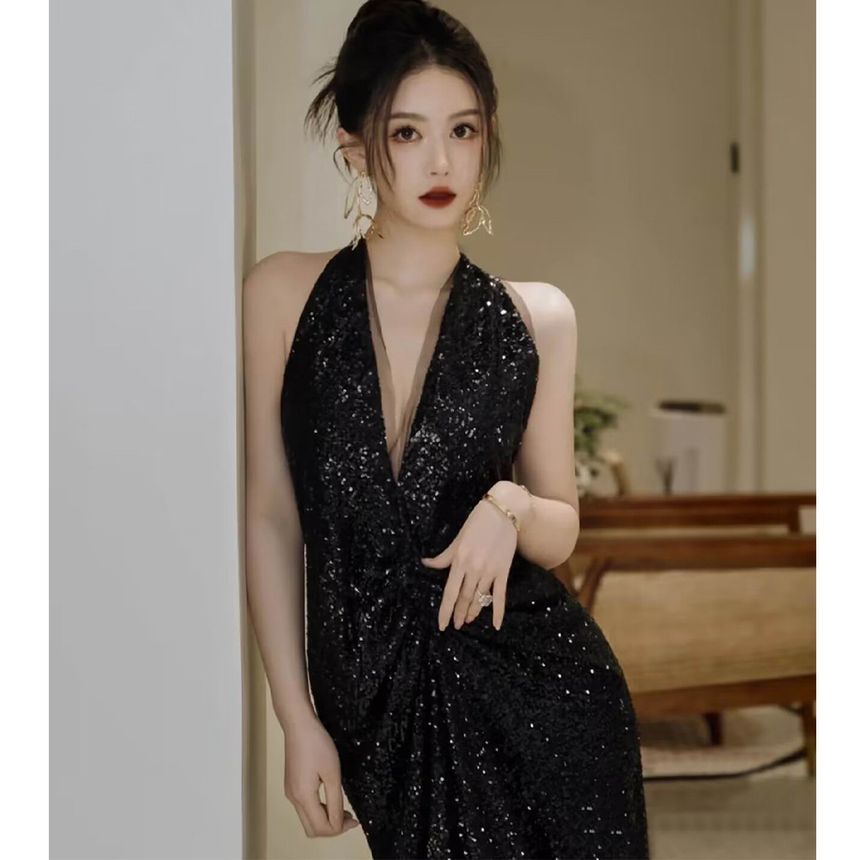 Halter Neck Sequin Open Back Mermaid Evening Gown