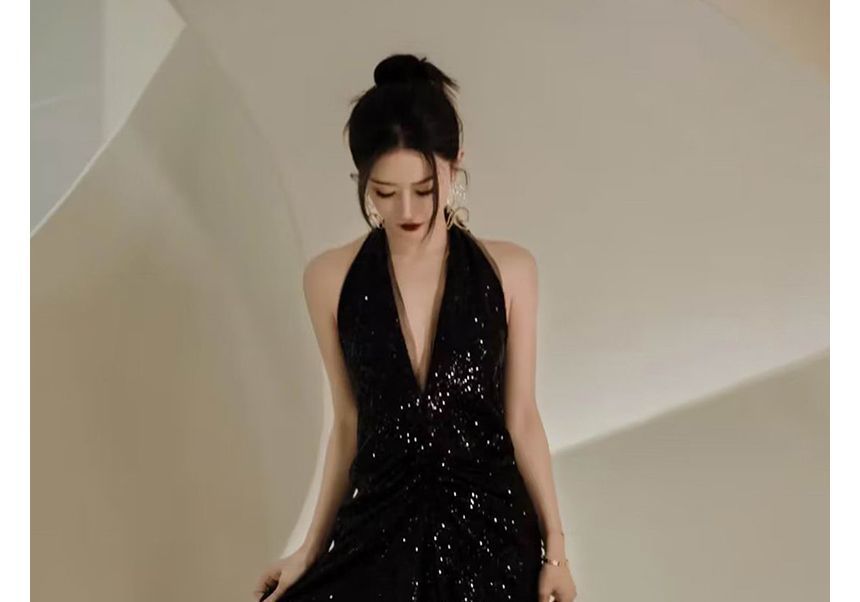 Halter Neck Sequin Open Back Mermaid Evening Gown