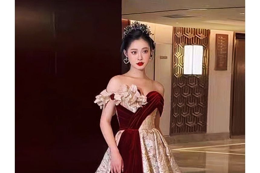 Off-Shoulder Asymmetrical Floral Embossed Velvet Panel Trained A-Line Evening Gown