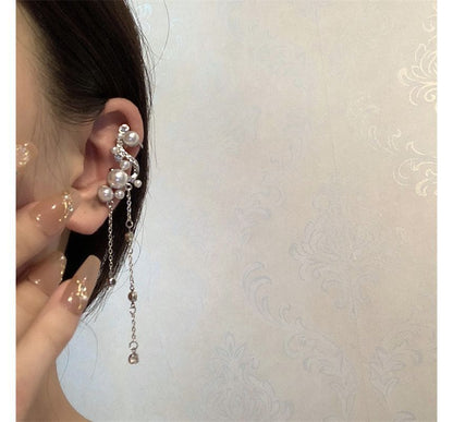 Rhinestone Cuff Fringe Ear Faux Pearl