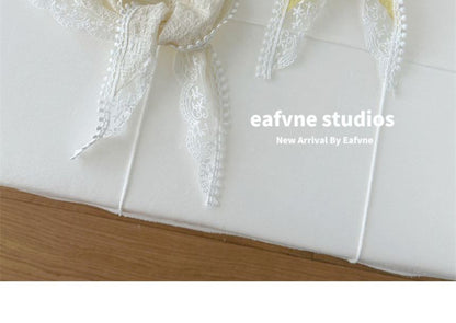 Trim Lace Headkerchief