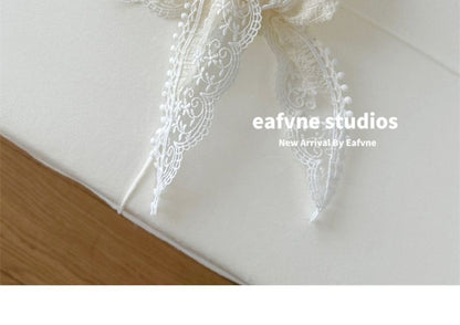 Trim Lace Headkerchief