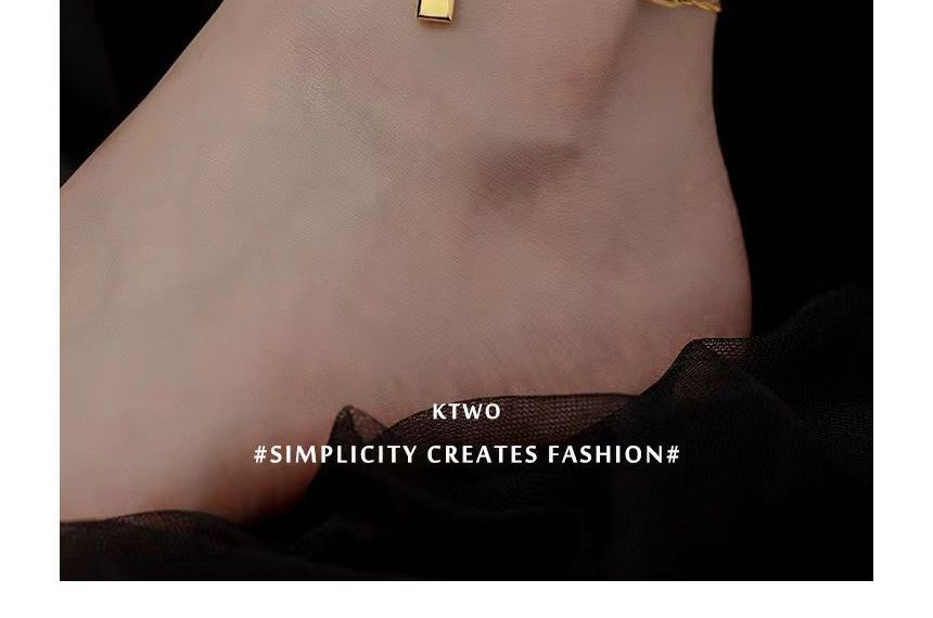 Gold Brick Pendant Anklet