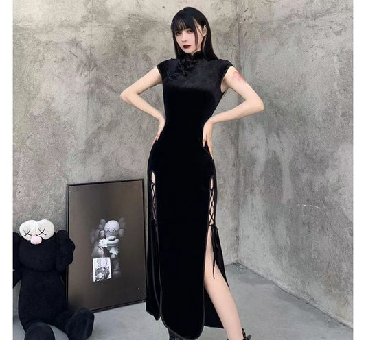 Short-Sleeve Plain Slit Lace-Up Velvet Maxi Qipao