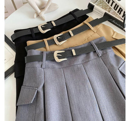 Ensemble : mini-jupe cargo trapèze plissée taille haute unie + ceinture en similicuir