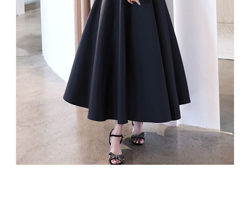 Sleeveless Scoop Neck Plain Bow Back A-Line Evening Gown