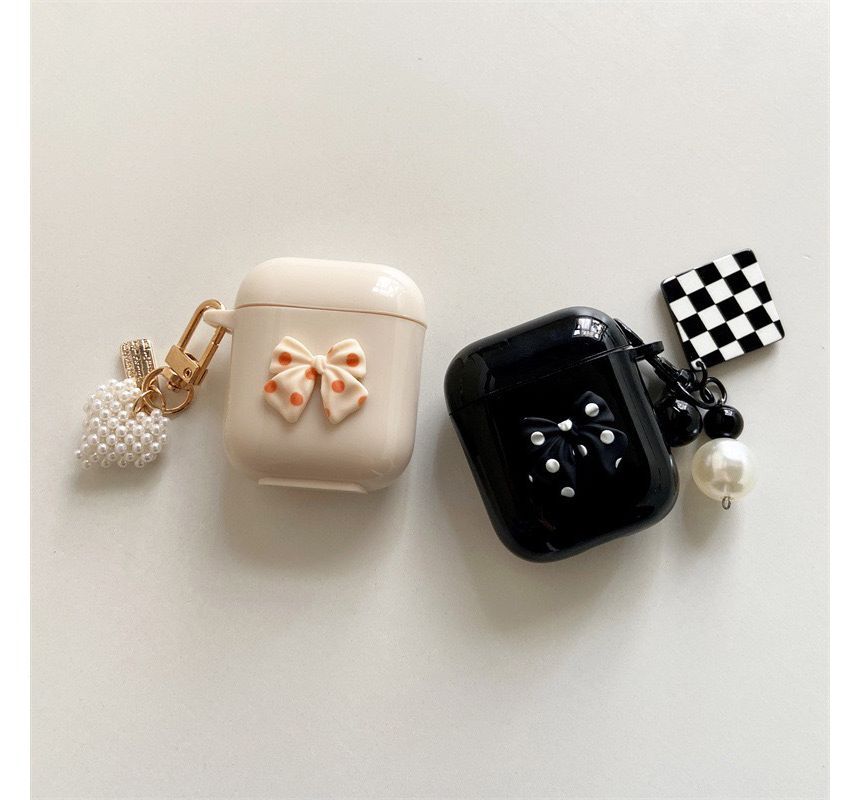 Bow Faux Pearl AirPods / Pro Earphone Case Skin
