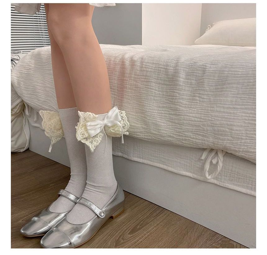 Lace Bow Socks