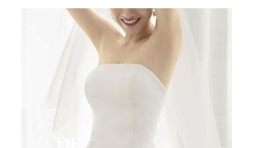 Strapless Plain Mermaid Wedding Gown