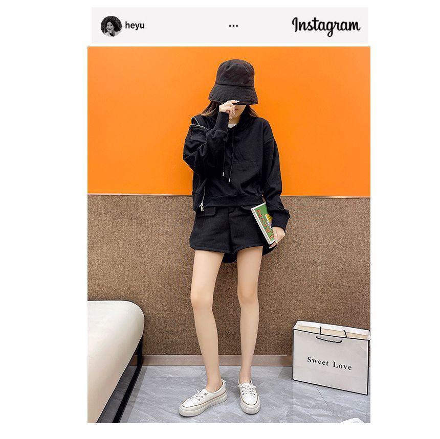 Platform Contrast Trim Faux Leather Lace-Up Slip-Ons