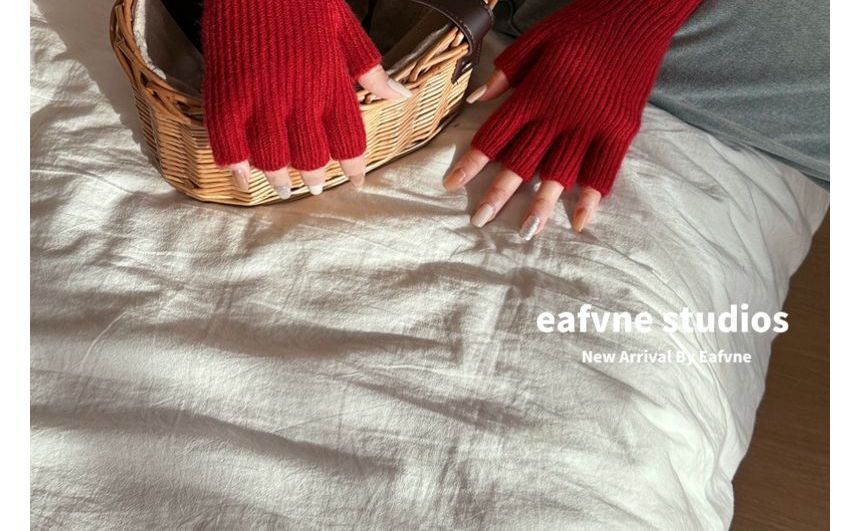 Fingerless Knit Gloves