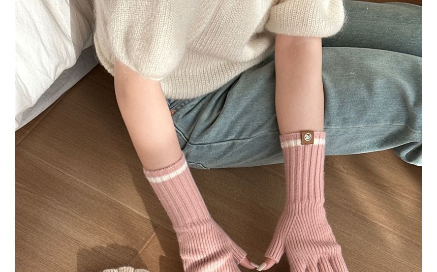 Fingerless Knit Gloves