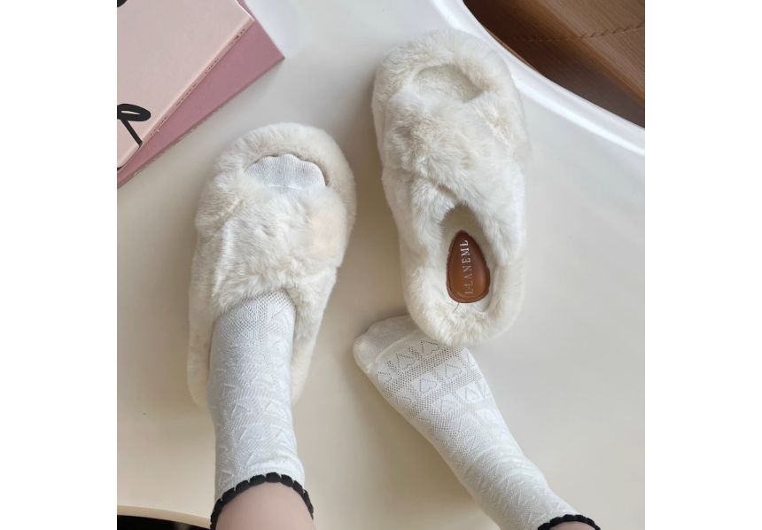 Plain Fluffy Platform Slippers