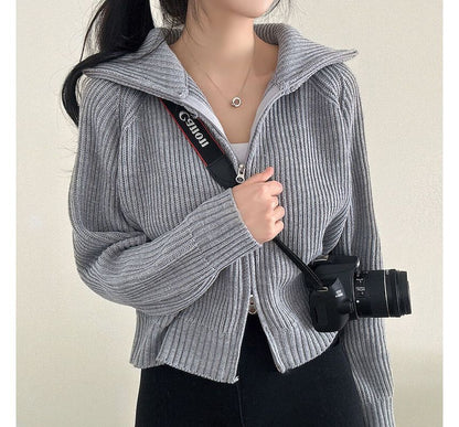 Cardigan uni zippé