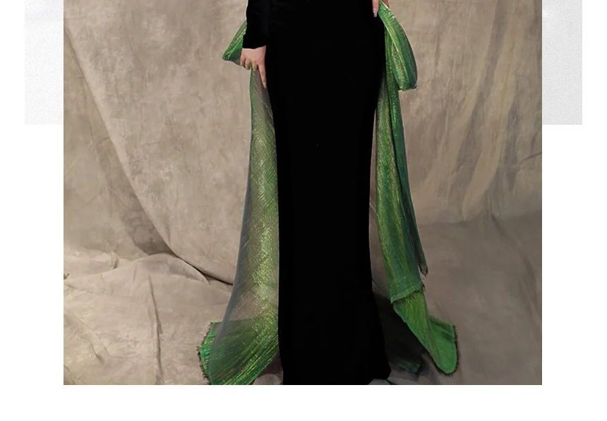 Strapless Bow Back Mermaid Evening Gown