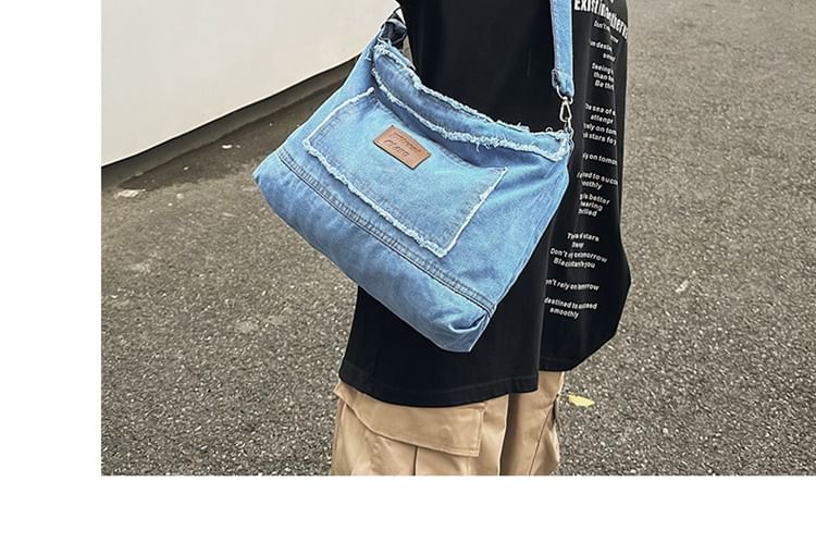 Sac bandoulière en jean avec appliques