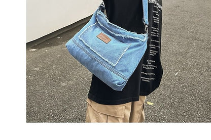 Sac bandoulière en jean avec appliques