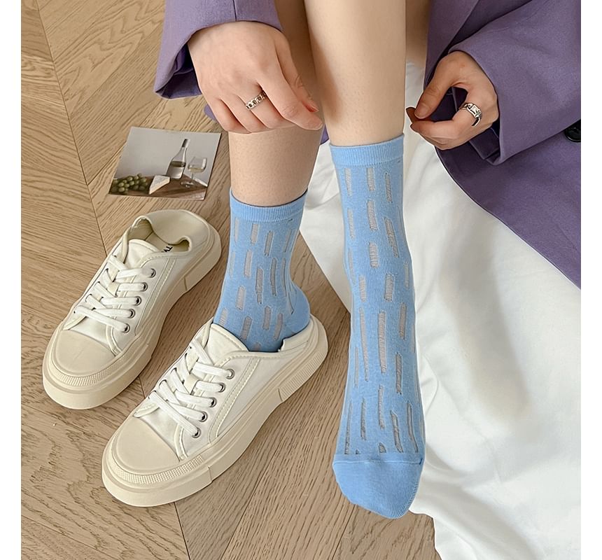 Plain Mesh Panel Socks Set